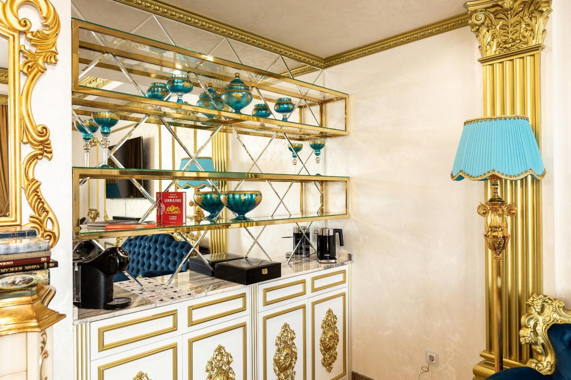 Royal Palace Luxury Hotel And Spa Khmel'nyts'kyy Bilik gambar