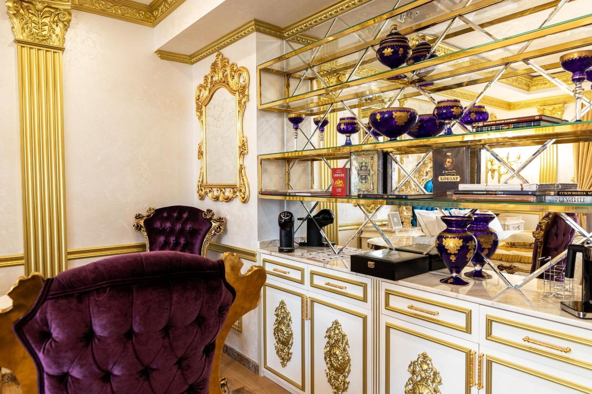 Royal Palace Luxury Hotel And Spa Khmel'nyts'kyy Bilik gambar