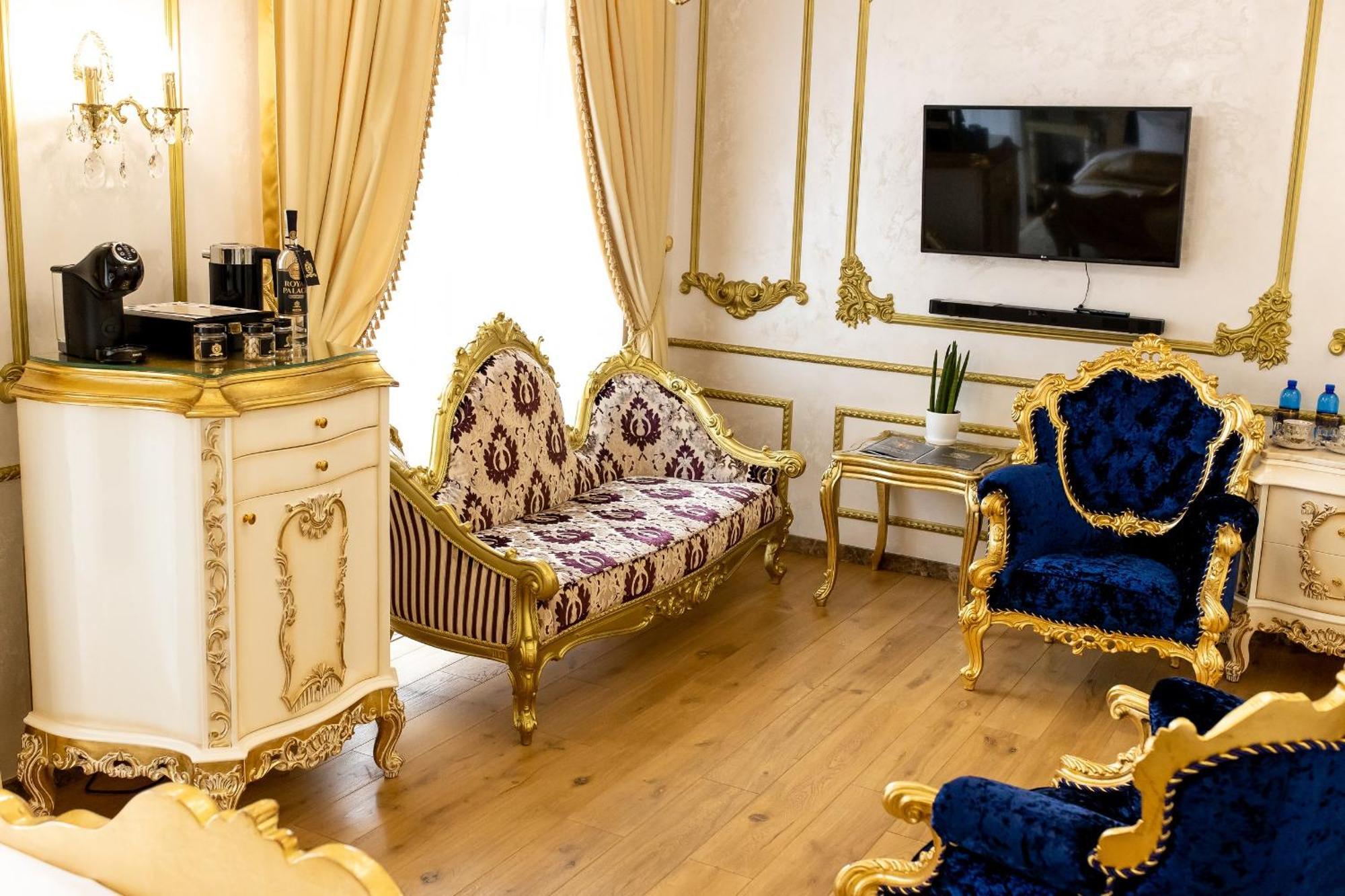 Royal Palace Luxury Hotel And Spa Khmel'nyts'kyy Bilik gambar