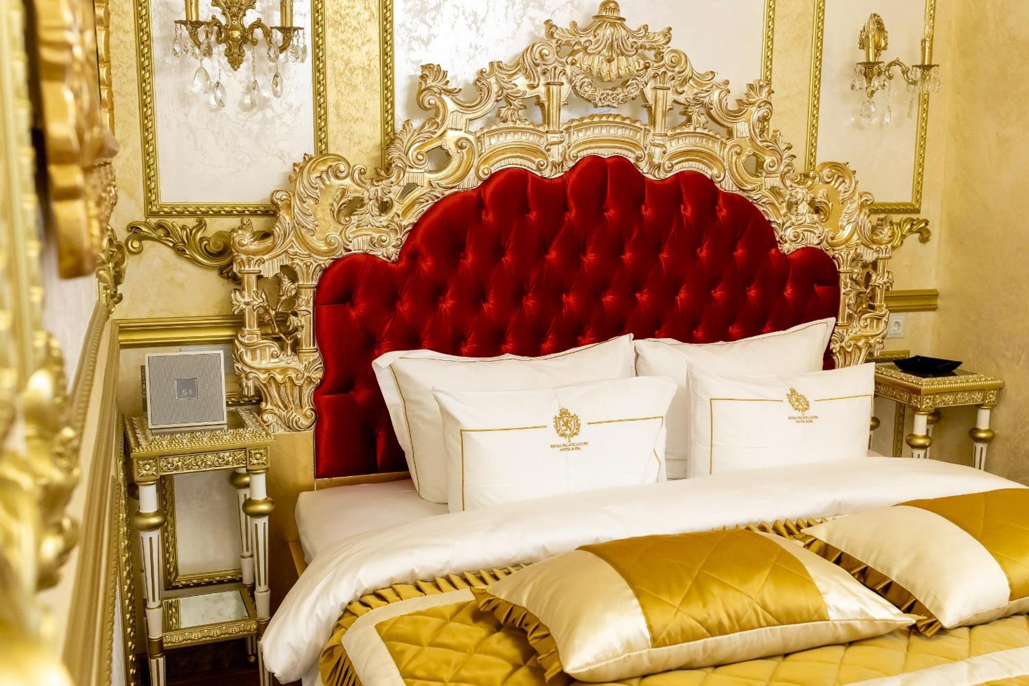 Royal Palace Luxury Hotel And Spa Khmel'nyts'kyy Bilik gambar