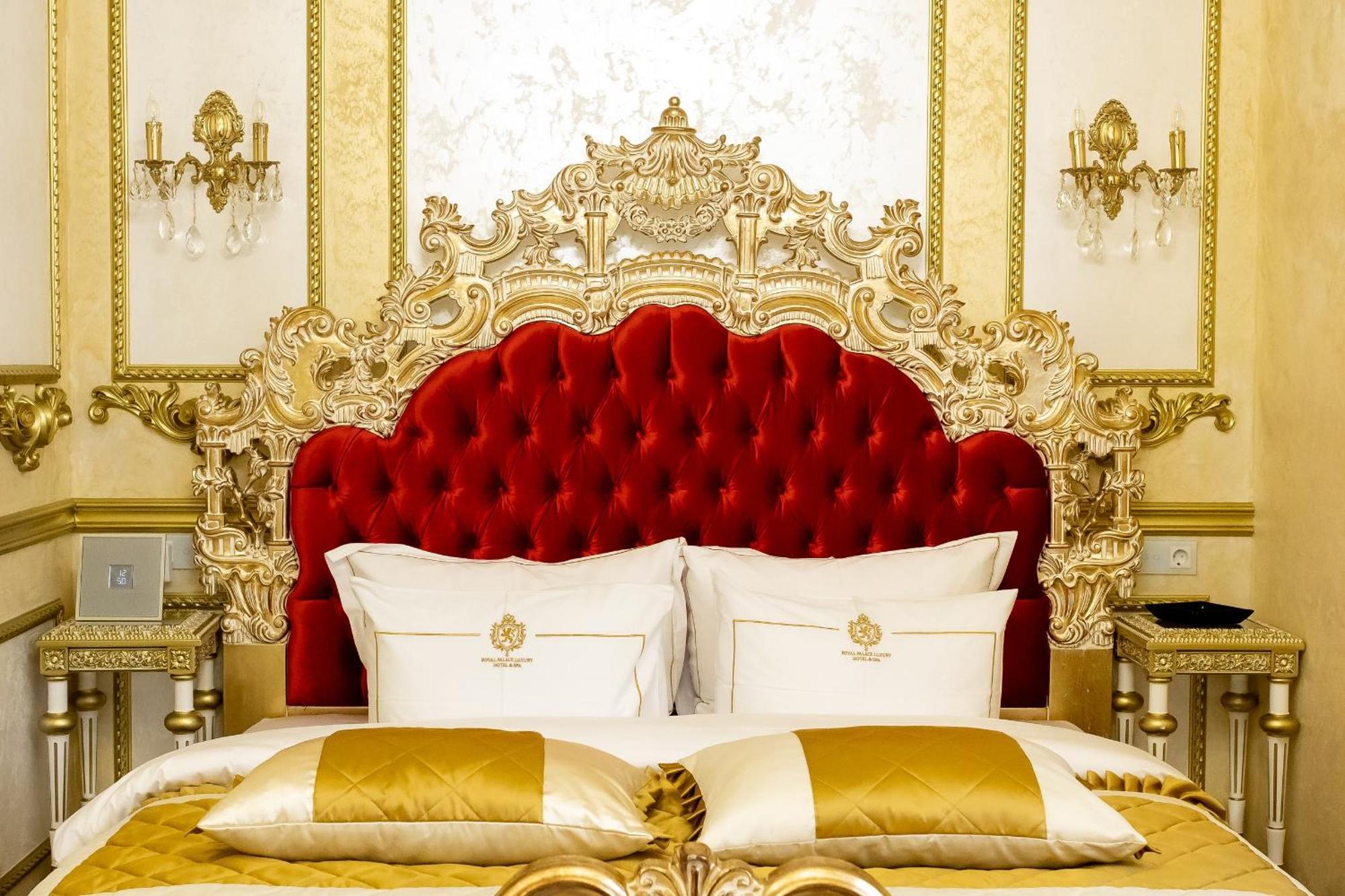 Royal Palace Luxury Hotel And Spa Khmel'nyts'kyy Bilik gambar