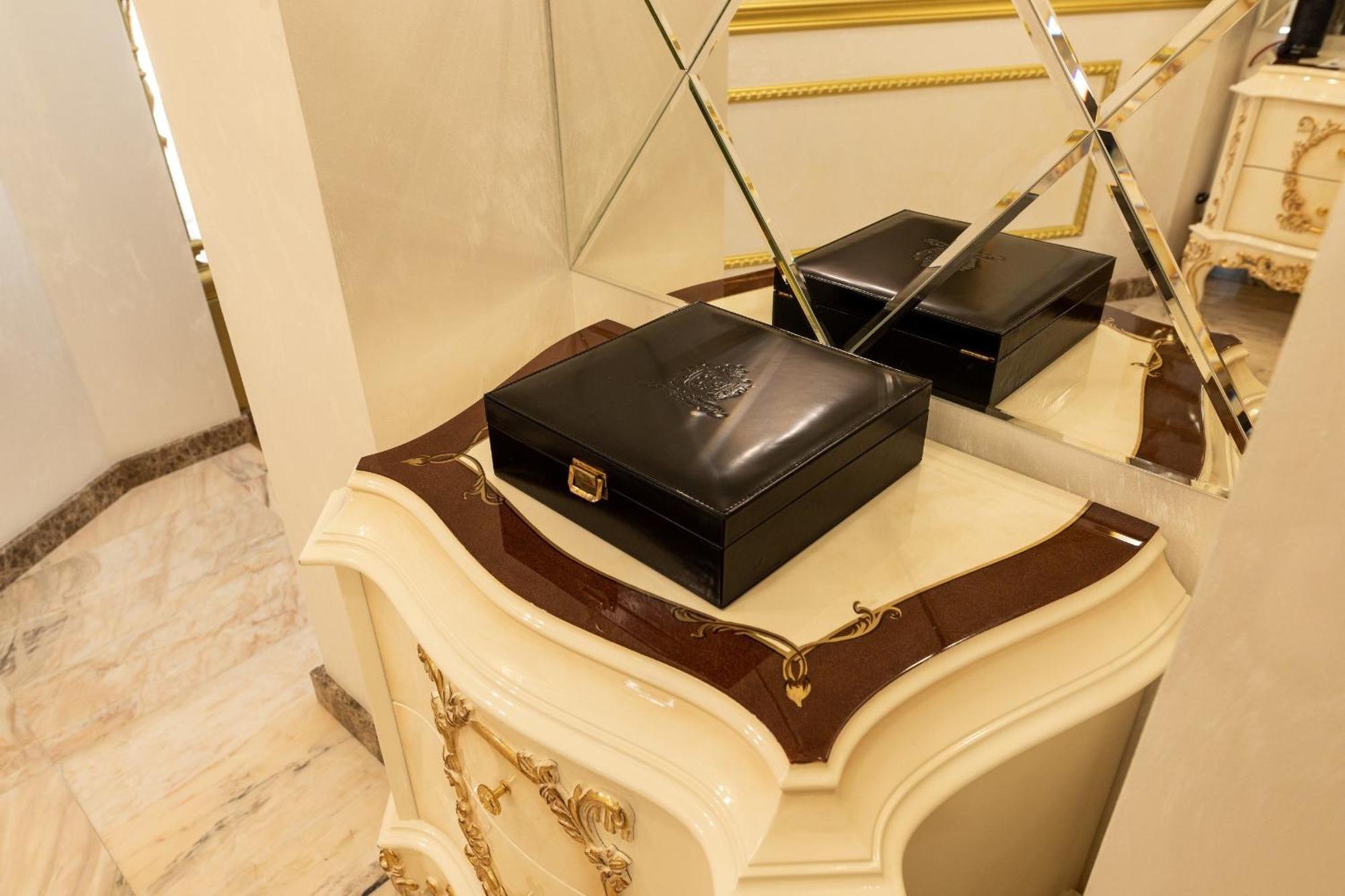 Royal Palace Luxury Hotel And Spa Khmel'nyts'kyy Bilik gambar